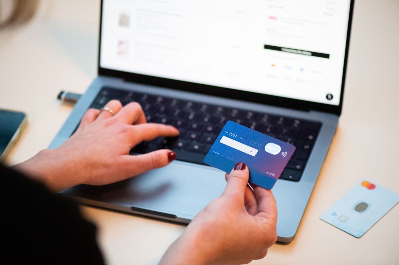 E-commerce